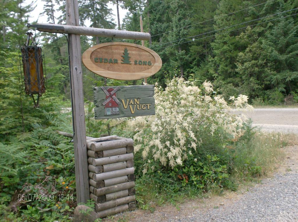 Cedar Song B&B Парксвилл Номер фото