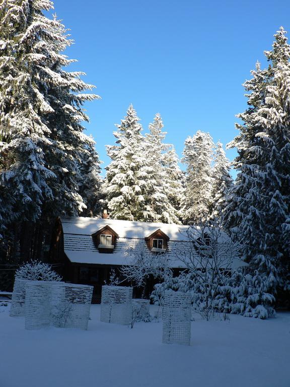 Cedar Song B&B Парксвилл Экстерьер фото